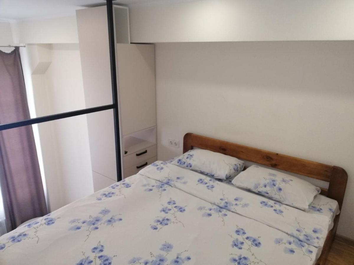 Loft Smart House Apartamento Kiev Exterior foto